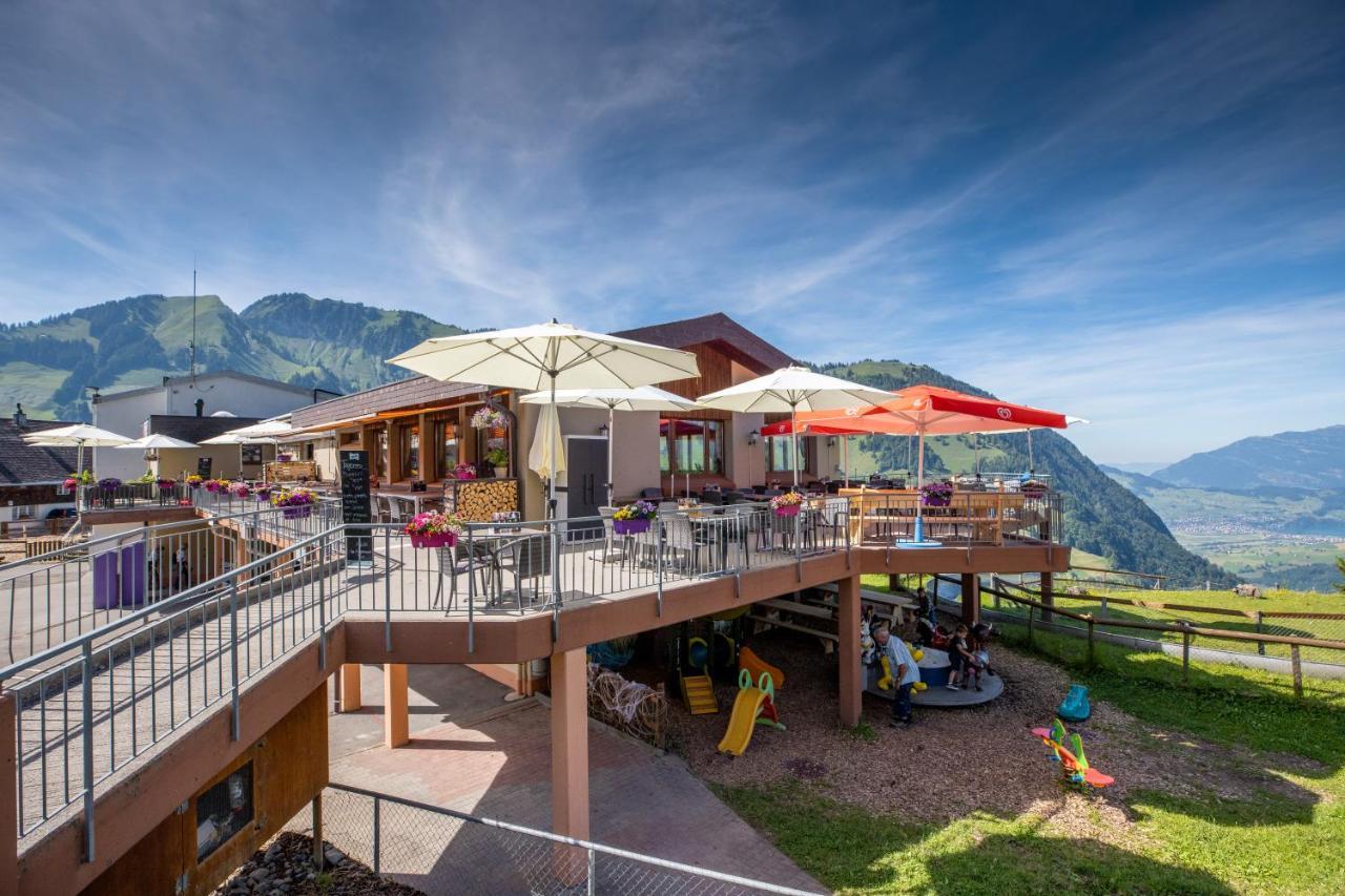 The Swiss Paradise 2 Apartment With Garden, Whirlpool, And Mountain Panorama Wirzweli Kültér fotó
