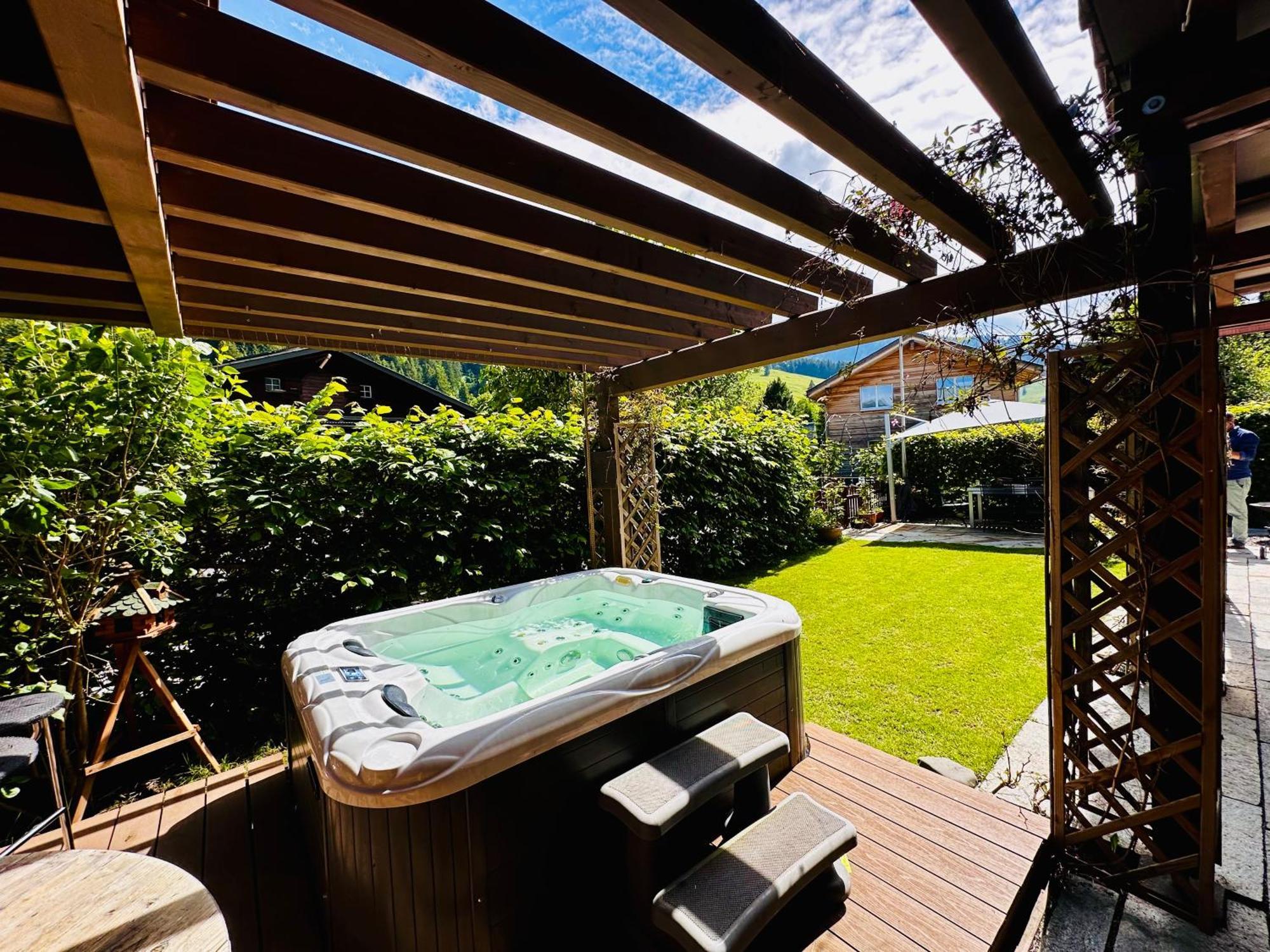 The Swiss Paradise 2 Apartment With Garden, Whirlpool, And Mountain Panorama Wirzweli Kültér fotó